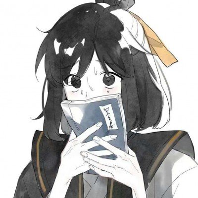 印度71岁官员强行拥抱48岁女议员