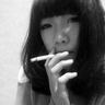 女孩当服务员自卑被近8万人鼓励